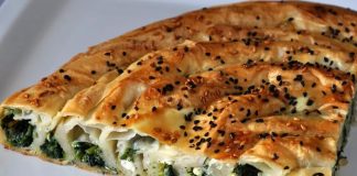 Börek, çeşitli yörelerde farklı tariflerle hazırlanıyor. Bursa’nın pideleri, Gaziantep’in baklava kıvamındaki börekleri ve Ege’nin otlu çeşitleri, bölgesel farklılıkları ortaya koyuyor.