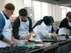 Gastronomi dünyasında lezzet yarışmaları, hem amatör hem de profesyonel şeflerin yeteneklerini sergileyebileceği önemli bir platform haline geldi. Bu etkinlikler, izleyicilere ve katılımcılara eşsiz bir deneyim sunarken, şeflerin yaratıcılık ve teknik becerilerini ön plana çıkarıyor. Konulu bir haber görseli.