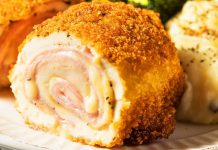 Cordon Bleu, Fransız mutfağının dünyaca ünlü lezzetlerinden biridir. İsmi, Fransızcada “Mavi Kurdele” anlamına gelir ve genellikle yüksek kaliteli yemekler için kullanılan bir terimdir. Tarih boyunca Fransız saray mutfağında önemli bir yere sahip olan cordon bleu, hem görsel hem de lezzet açısından etkileyici bir sunum sağlar. Konulu bir haber görseli.