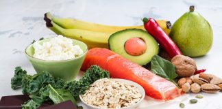 Fit & Sağlıklı Seçenekler: Her Gün İçin İdeal Tercihler Günümüzde insanlar yaşam tarzlarını yeniden gözden geçiriyor ve daha sağlıklı bir hayat için adımlar atıyor. Fit & sağlıklı seçenekler bu noktada ön plana çıkıyor. Hem bedensel hem de zihinsel sağlık için dengeli beslenme ve doğru tercihler yapmak büyük önem taşıyor. Günlük hayatta bilinçli seçimler yapıldığında daha enerjik, daha dirençli ve daha mutlu bir yaşam mümkün hale geliyor. Konulu bir haber görseli.
