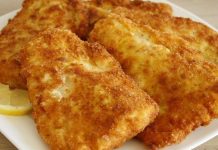 Mezgit fileto, mezgit balığının derisi ve kılçıkları ayrılarak hazırlanmış fileto haliyle sunulan bir deniz ürünü yemeğidir. Mezgit, hafif ve yumuşak etiyle özellikle deniz ürünleri sevenler için ideal bir tercihtir. Izgara, tavada veya fırında pişirildiğinde lezzeti ön plana çıkar. Konulu bir haber görseli.