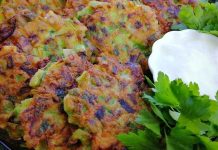 Türk mutfağının en hafif ve en sevilen yemeklerinden biri olan mücver, özellikle kabak ile hazırlanmasıyla bilinir. Osmanlı mutfağından günümüze kadar uzanan bu yemek, hem pratik yapımı hem de doyurucu lezzetiyle sofralarda sıkça tercih edilir. Anadolu’nun birçok bölgesinde farklı varyasyonları yapılan mücver, zamanla kahvaltılardan akşam yemeklerine kadar pek çok öğünün vazgeçilmezi haline gelmiştir. Konulu bir haber görseli.