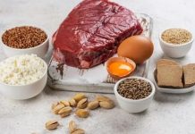 Amino asit takviyeli diyet, son yıllarda sporla ilgilenen bireylerden yoğun tempoda çalışanlara kadar geniş bir kesimin ilgisini çeken beslenme yaklaşımlarından biri haline geldi. Proteinlerin yapı taşları olan amino asitler, vücudun temel işlevleri açısından kritik bir rol üstlenir. Amino asit takviyeli diyet, günlük beslenmede alınan amino asit miktarını destekleyerek kas onarımı, enerji üretimi ve genel metabolik dengeyi korumayı hedefler. Konulu bir haber görseli.